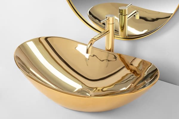 BÄNKSKÅP TVÄTTSTÄLL REA KUNGLIGT GULD