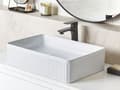 Miniatyrbillede 2 af 4: Bordpladevask Hvid keramik 50 x 34 cm blank kantet badeværelsesvask Moderne stil