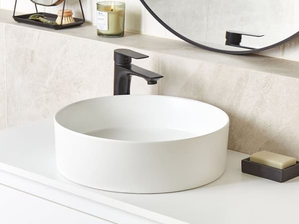 Badeværelseshåndvask hvid keramik 40 cm rund moderne design badeværelsesmøbler toilet