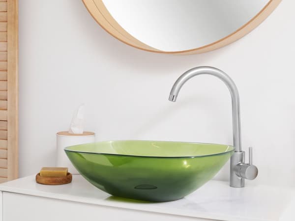 Benkeplate med grønn heldekkende overflate 340 x 360 mm Semi-transparent baderomsservant