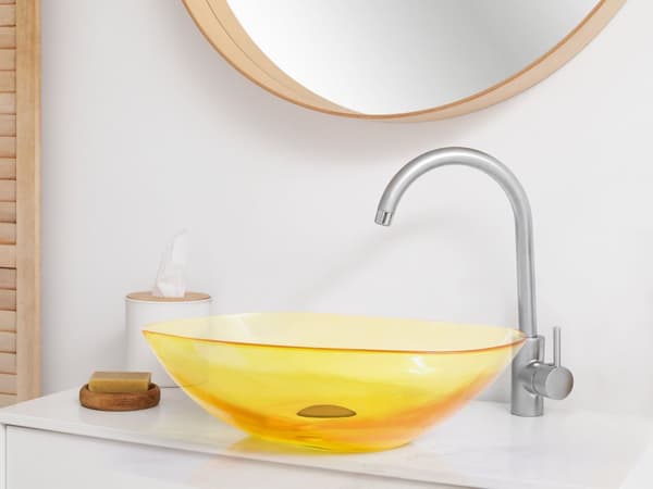 Benkeplate med gul heldekkende overflate 340 x 360 mm Semi-transparent baderomsservant