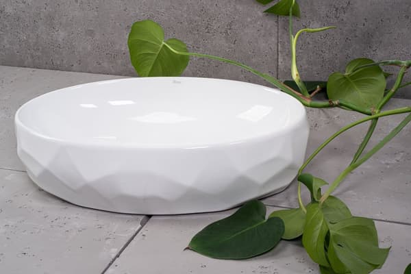 TVÄTTSTÄLL PÅ PIEDESTAL REA MAYA WHITE