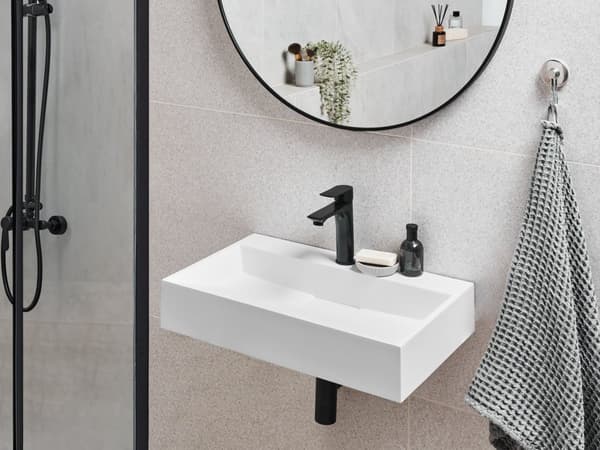 Vegghengt servant Hvit Mineralstøpt 60 x 38 cm Matt finish Rektangulær form Moderne design Baderom Vask