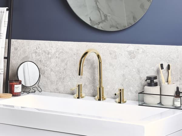 håndvaskarmatur guld Messing og stål blank finish 27 cm med togrebs håndtag moderne elegant design i høj kvalitet med fast tud