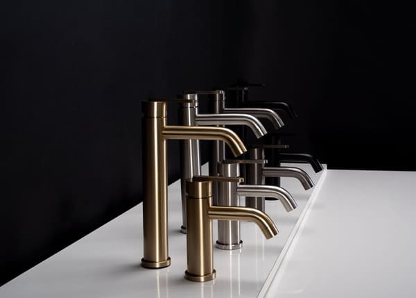 BLANDINGSBATTERI TIL BADEVÆRELSE REA ONTARIO JS-11801-1BG HIGH BRUSH GOLD