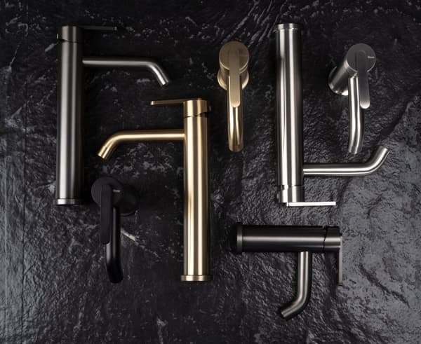 BLANDINGSBATTERI TIL BADEVÆRELSE REA ONTARIO JS-11801-1N HIGH BRUSH NICKEL
