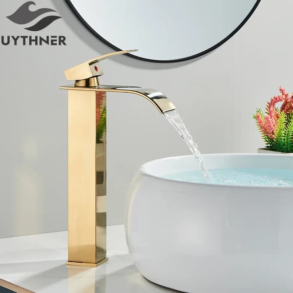 Badrumskran, Vattenfall Design, Mässingsmaterial,Hög Guld A