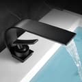 Miniatyrbild 2 av 2: Badrumshandfatkran, Elegant Vattenfall Design, Kromytbehandling,Svart