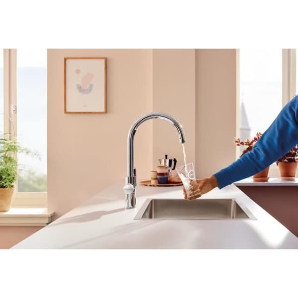 Keittiön suodatinhana - kromi - vedensuodatus - korkea C-putki - 150° kierto - GROHE Blue Pure StartCurve - 30592000