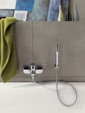 Miniatyrbillede 3 af 3: Grohe Eurosmart Cosmopolitan etgrebs badekararmatur med punktsæt