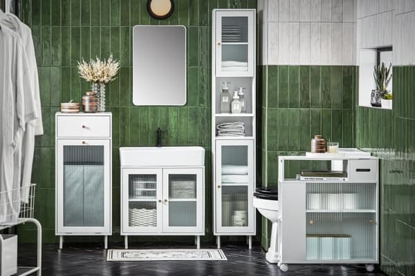 Rootz Tall Kylpyhuonekaappi - Säilytysjärjestelmä - Lasiovikaappi - Säädettävät hyllyt - Vedenkestävät metallijalat - MDF ja lasi - 30cm x 171cm x 30c