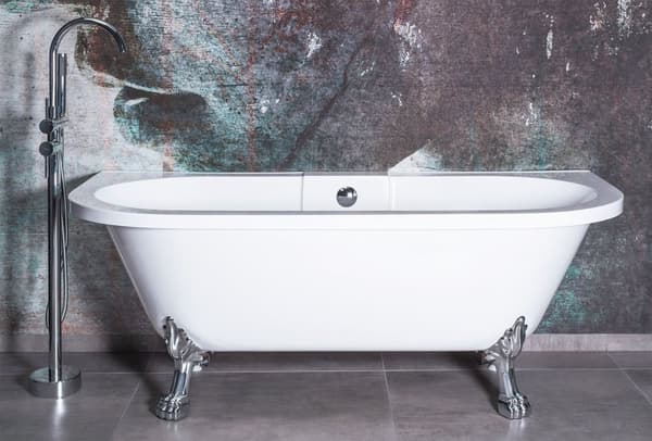 HÖRNBADKAR AV AKRYL REA KORFU 170CM WHITE