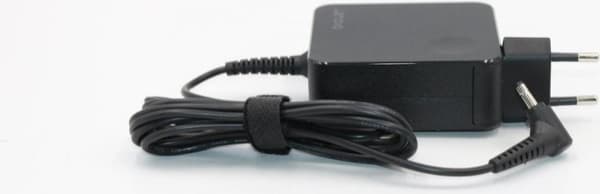 Lenovo AC Adapter 20V 3.25A (5A10K78752) musta