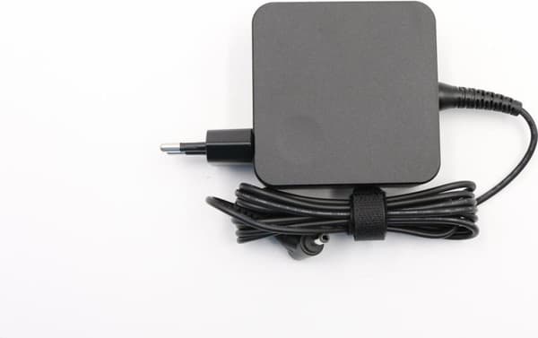 Lenovo AC Adapter (20V 3.25A) (01FR142)