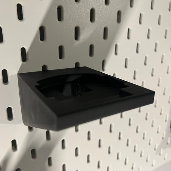 Ryobi batteriholder til Ikea Skadis