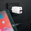 Miniatyrbild 8 av 11: USB Väggladdare GaN 67W – Aqiila Chargebird W65 med 3 USB-portar för Snabbladdning och Återvunnet Material