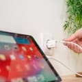Miniatyrbild 8 av 11: Väggladdare USB-C PD 20W – Aqiila Chargebird W20 för Snabbladdning och Återvunnet Material