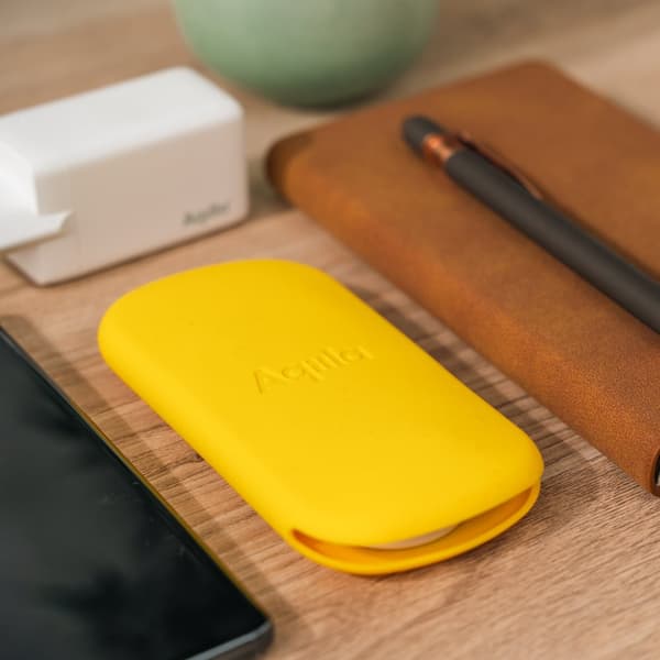 USB-C till USB-C Kabel 2m 60W | Silikon Snabbladdning Kabel | Aqiila Cablebird CS12 Trasselfri med Kabelpåse
