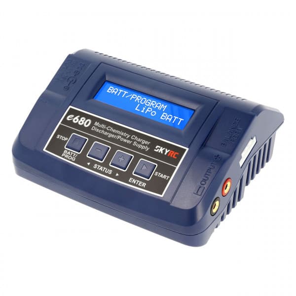 Charger SkyRC e680 Sort, Blå
