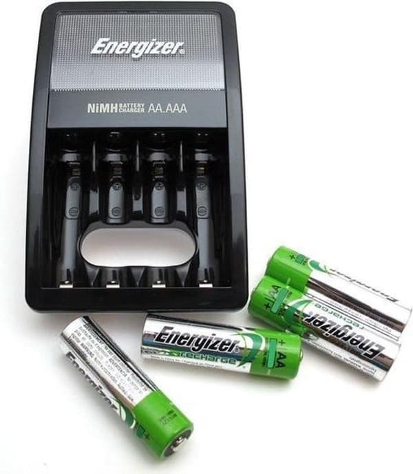 ENERGIZER Maxi ACCU HR6 POW batterioplader + 2 AA 2000 mAh batterier