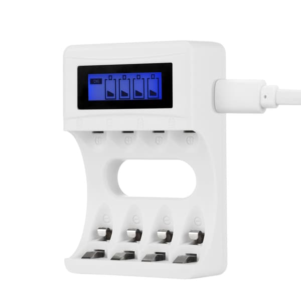 DELTACO Ultimate Ni-Mh USB laddare med 4 x AAA batterier