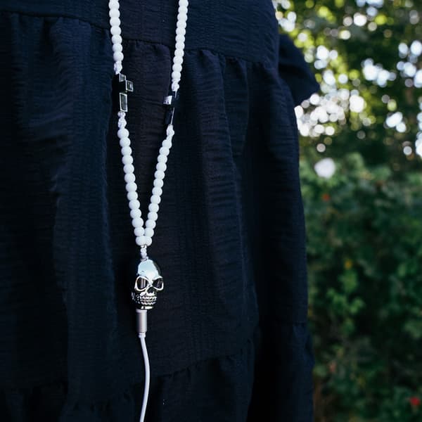 GEAR BY RBS Hörlur/Halsband In-Ear Mic Vit