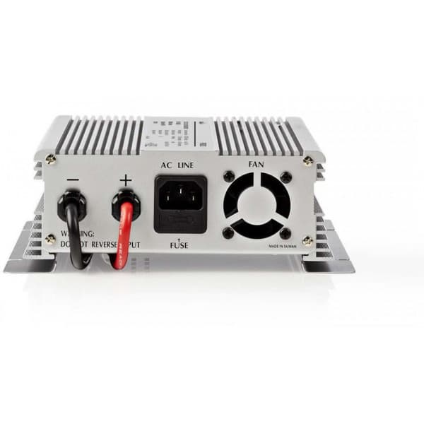 Nedis 600W invertteri 12V-230V laturitoiminnolla