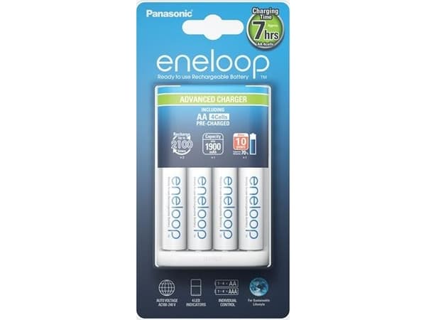 Panasonic eneloop Advanced K-KJ17MCC40E - 6 - 7 tunnin akkulaturi - (4xAA/AAA:lle) 4 x AA-tyyppi - NiMH - 1900 mAh - 300 mA - valkoinen - Eurooppa -