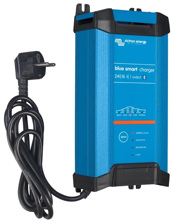 Victron Energy Blue Smart IP22 24V/16A battery charger Blå