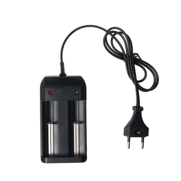 Batteriladdare för 18650 14500 26650 Li-Ion uppladdningsbara batterier EU-kontakt