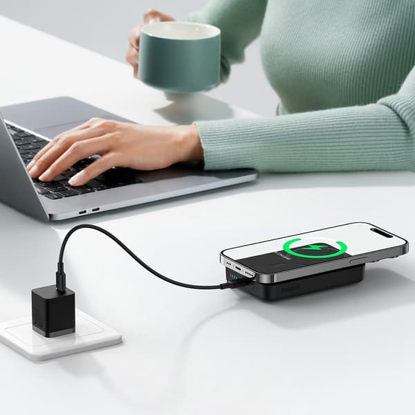 Powerbank 10000mAh 30W med magnetisk opladning