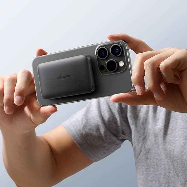 Joyroom Mini Powerbank 5000mAh med trådlös laddning 20W