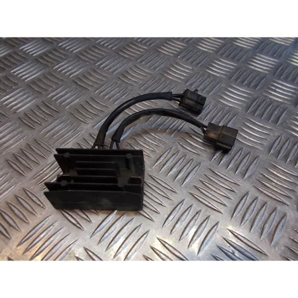 scooter batteriladdningsregulator suzuki 125 år- USED