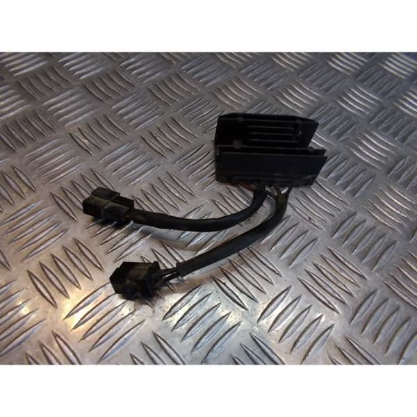 scooter batteriladdningsregulator suzuki 125 år- USED
