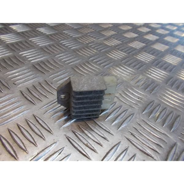 scooter batteriladdningsregulator derbi 50 vamos- USED