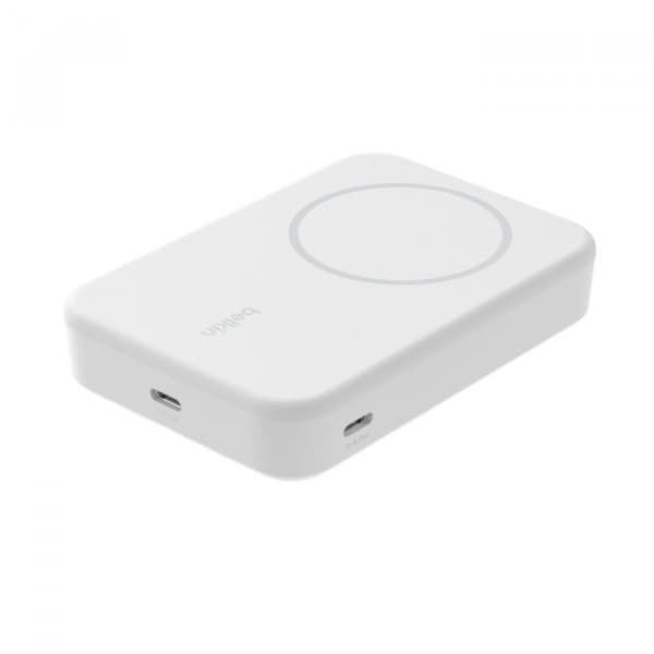 Belkin BoostCharge Pro Qi2 -varavirtalähde magneetilla, 10 000 mAh, valkoinen