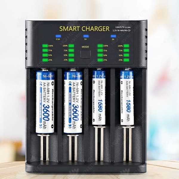 HTBE® Flera kompatibla smarta LED-lampor visar batterinivå AA Ni-MH 5V 2A litiumjonbatteri Laddare