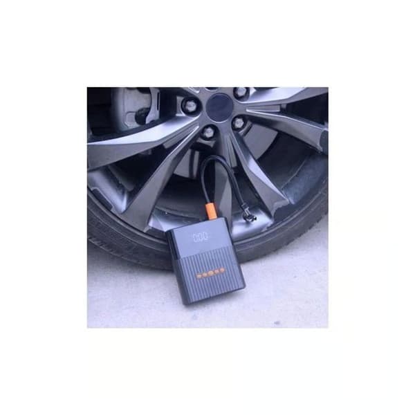 4smarts Jump Starter PitStop 8800mAh med kompressor och lampa svart