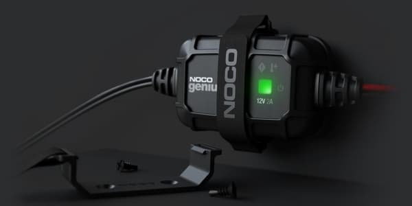 GENIUS2DEU 2A direktemonteret batterioplader