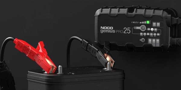 GENIUSPRO25 25A Pro -akkulaturi