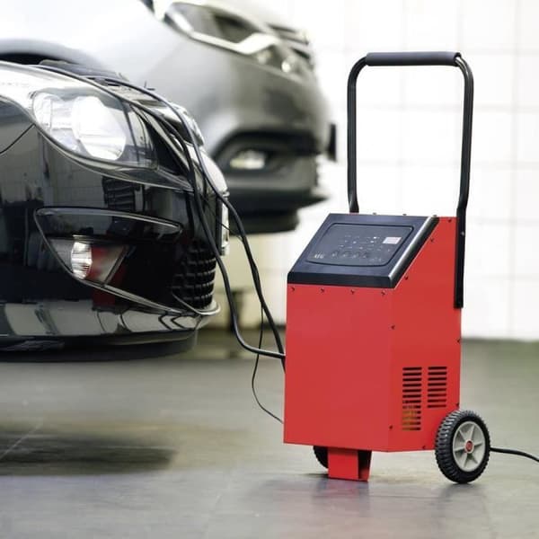 Laddare - AEG - LT 60 - 12/24 V - Elektrisk - Intelligent med 9 nivåer