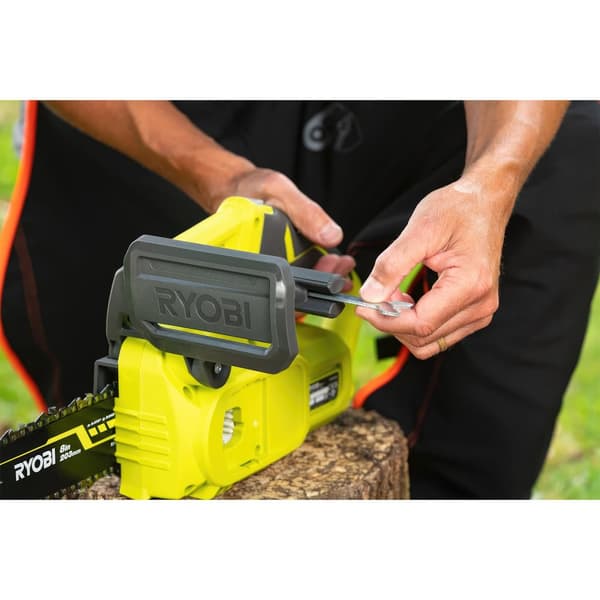 RYOBI 18V ONE+ Johdoton Moottorisaha 20 cm Terän Pituus Karsintaan