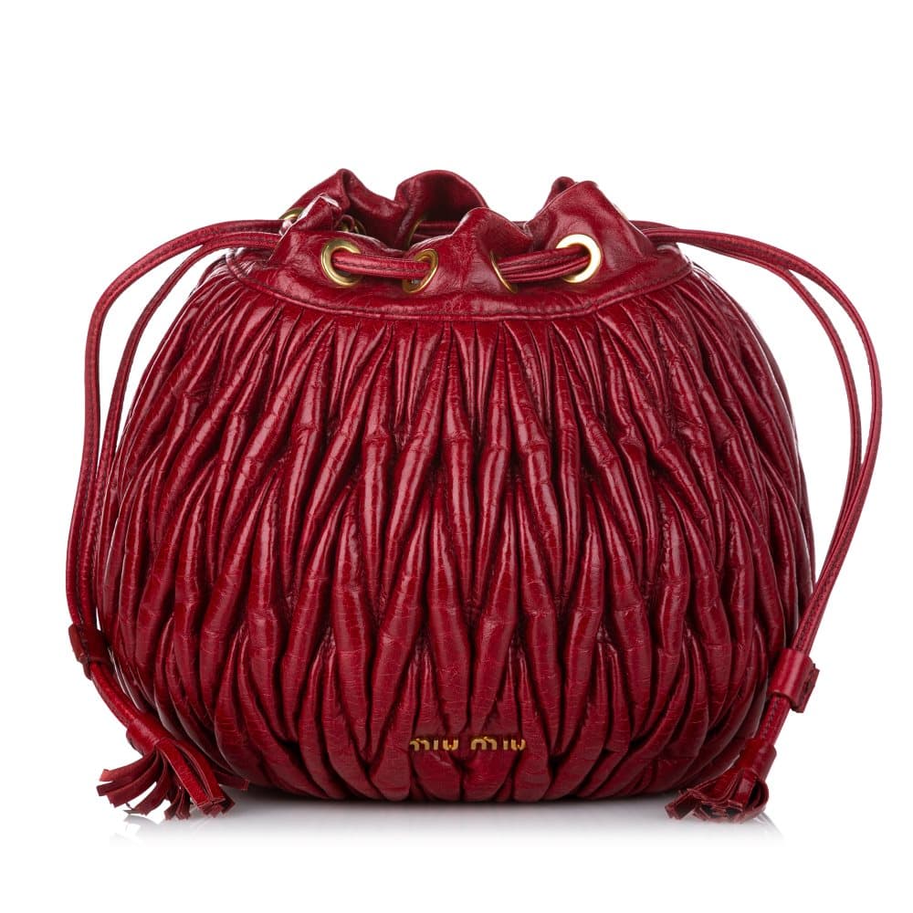 Pre-owned Miu Miu Matelasse Lambskin Leather Bucket Bag Red