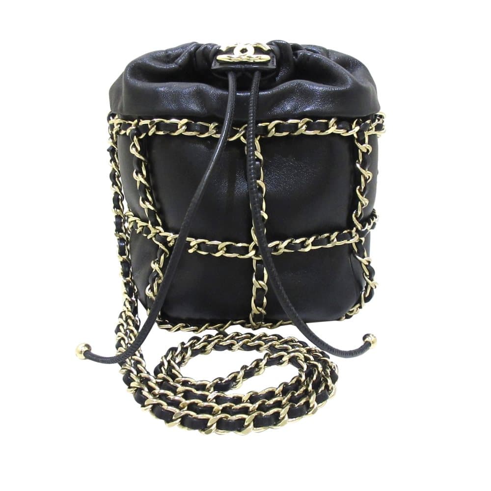 Pre-owned Chanel CC Chain Lambskin Leather Bucket Bag Black