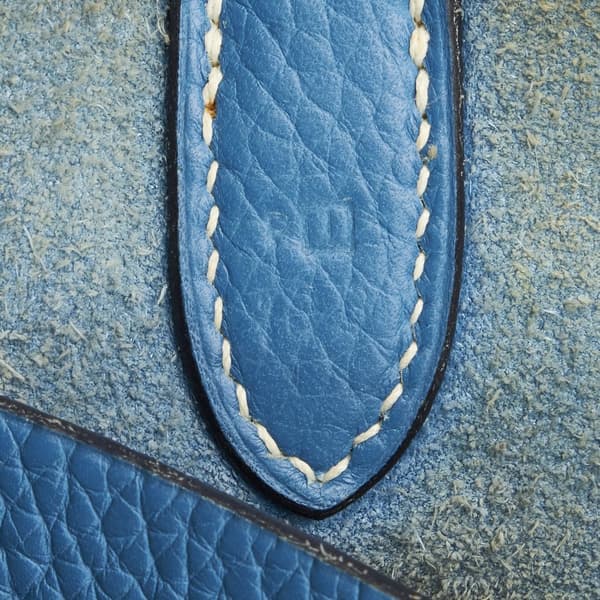 Pre-owned Hermès Clemence Mangeoire Bucket PM Blue