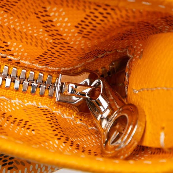 Pre-owned Goyard Goyardine Boheme Hobo Yellow