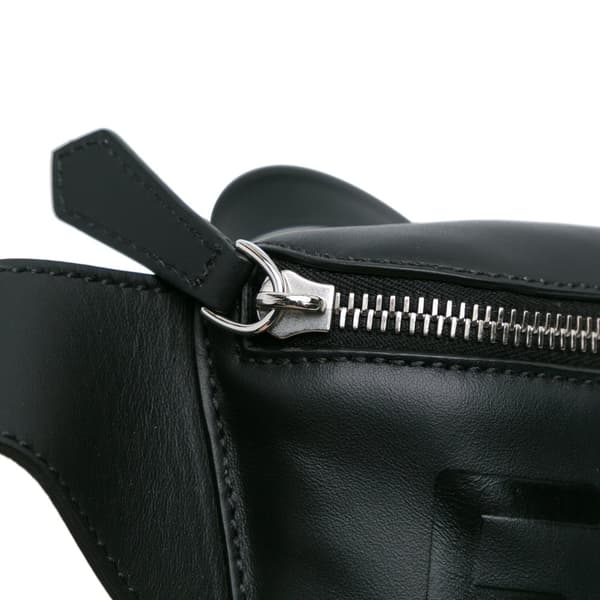 Pre-owned Fendi Fendi Logo Belt Bag Black