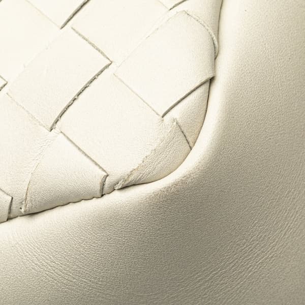 Pre-owned Bottega Veneta Leather Intrecciato Belt Bag White