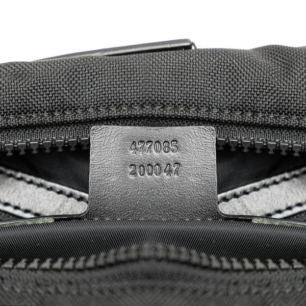 Pre-owned Gucci Techno Canvas Web L Aveugle Par Amour Embroidered Belt Bag Black