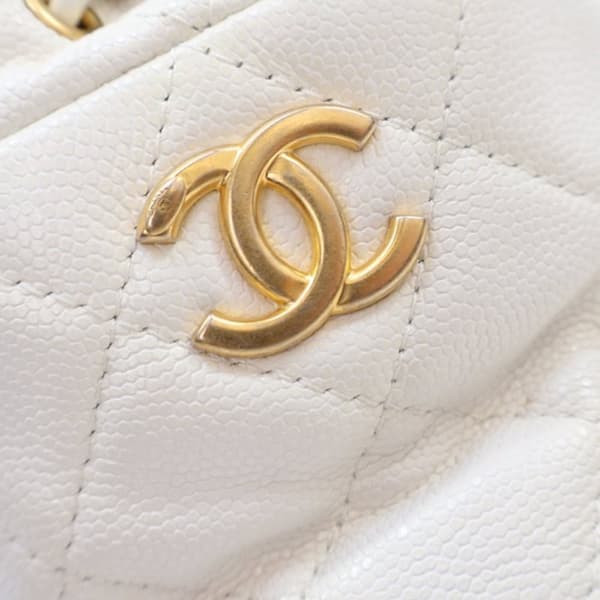 Pre-owned Chanel Mini Quilted Caviar Twist Your Buttons Drawstring Bucket Bag White